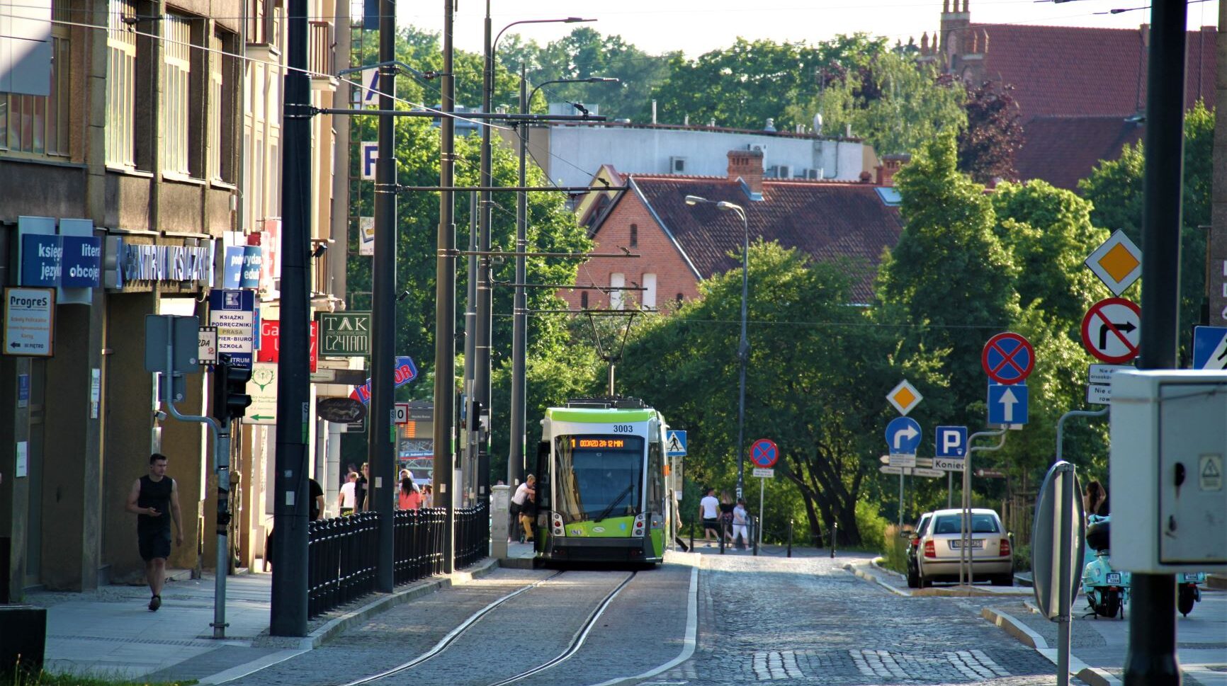 Rozbudowa tramwajów oznacza też zmiany dla kierowców