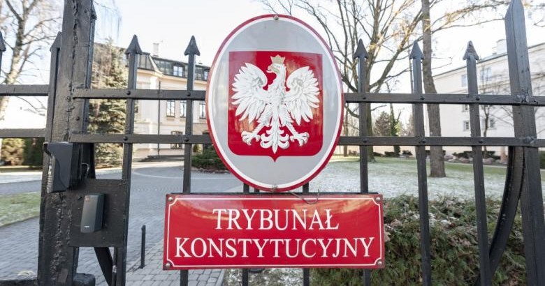 Trybunał Konstytucyjny odrzuca rządowy projekt ustawy zmieniającej organ w związku z kryzysem praworządności w Polsce