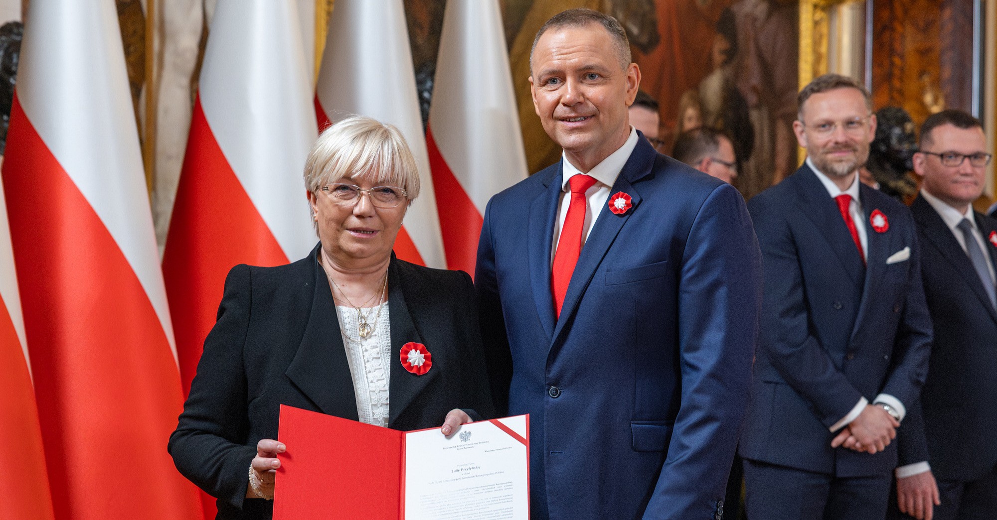 Prezydent Polski powołuje radę, której zadaniem będzie przygotowanie nowej konstytucji